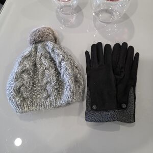 Gray Knit Hat and Black Gloves Set